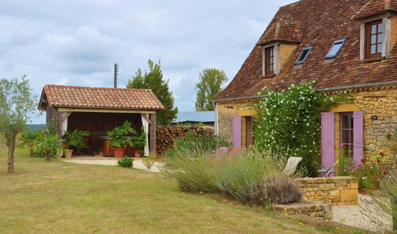 Chambre D'Hotes La Ferme De La Croix. Saint-Avit-Sénieur Exterior foto